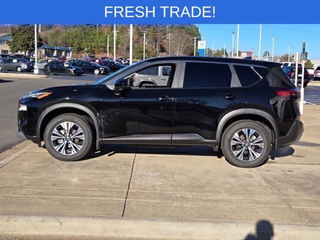 Used 2023 Nissan Rogue SV SUV