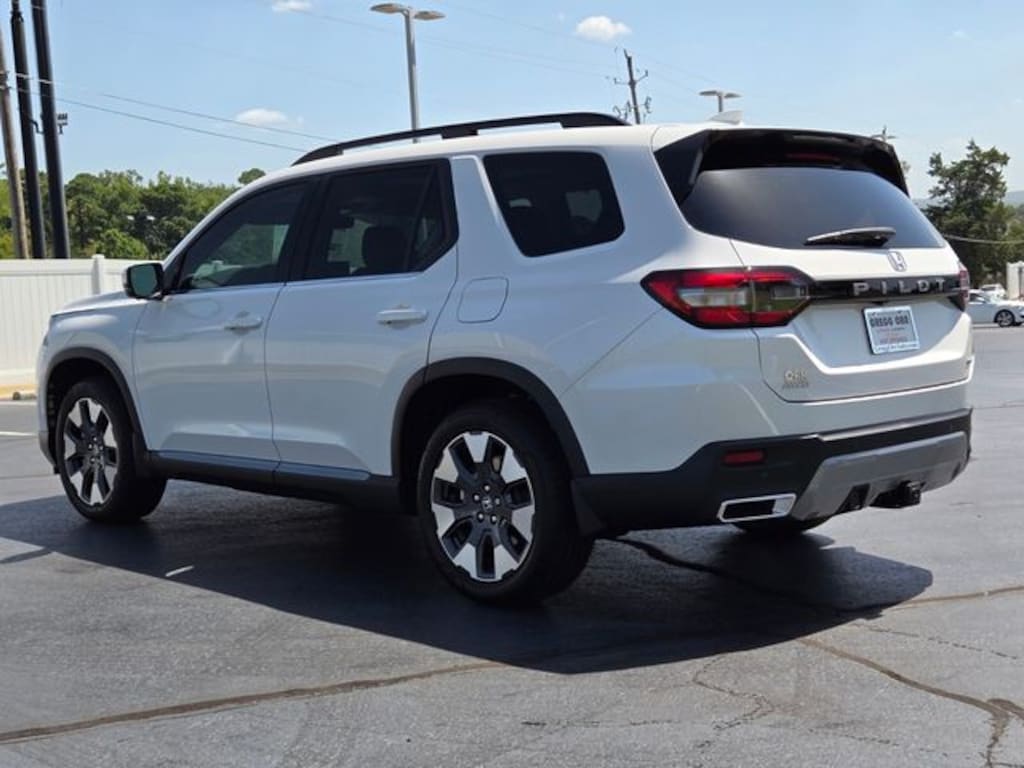 New 2026 Honda Pilot Elite SUV