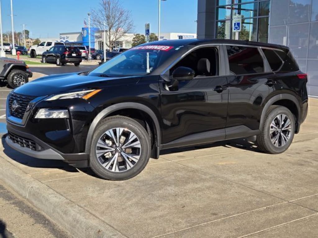 Used 2023 Nissan Rogue SV SUV