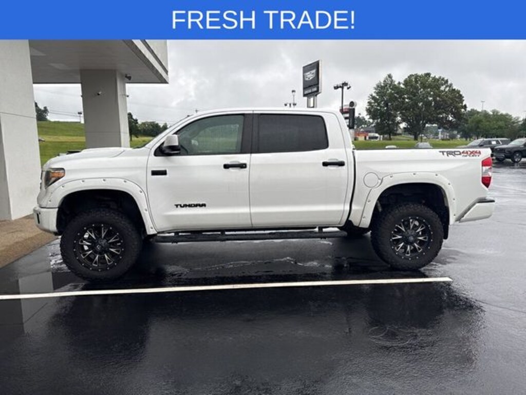 Used 2018 Toyota Tundra SR5 5.7L V8 w/FFV Truck CrewMax