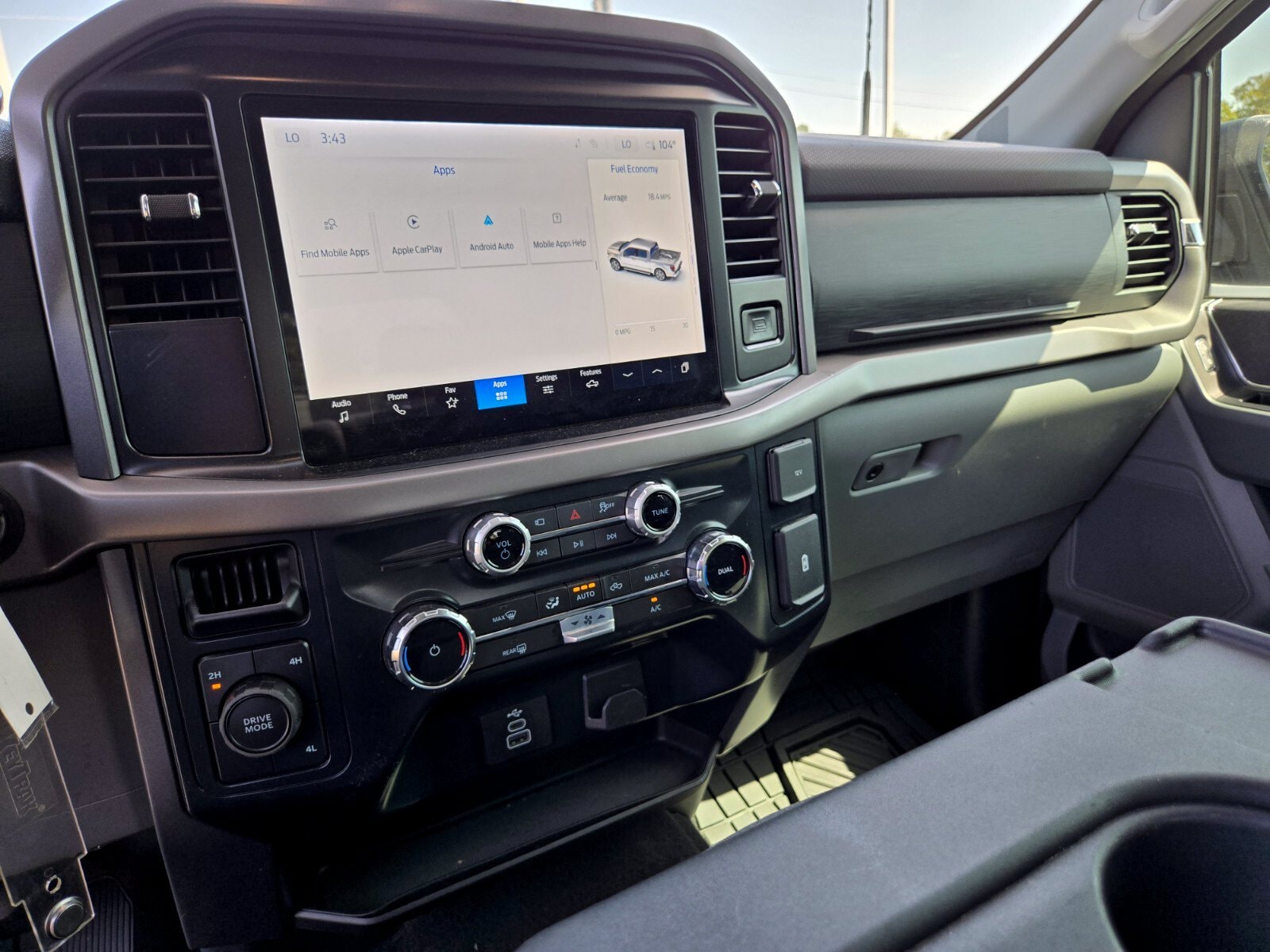 2025 Ford F-150 XLT - Photo 21