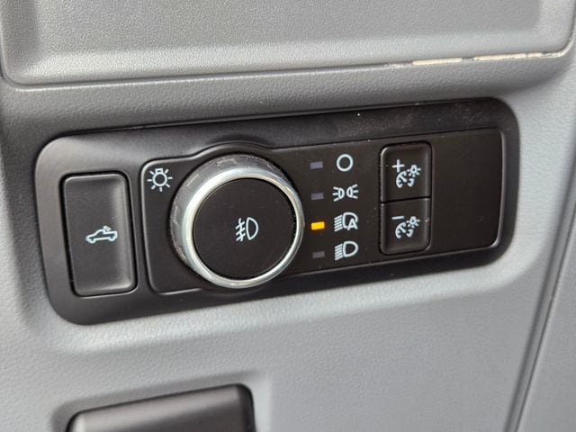 2023 Ford F-150 XL - Photo 37
