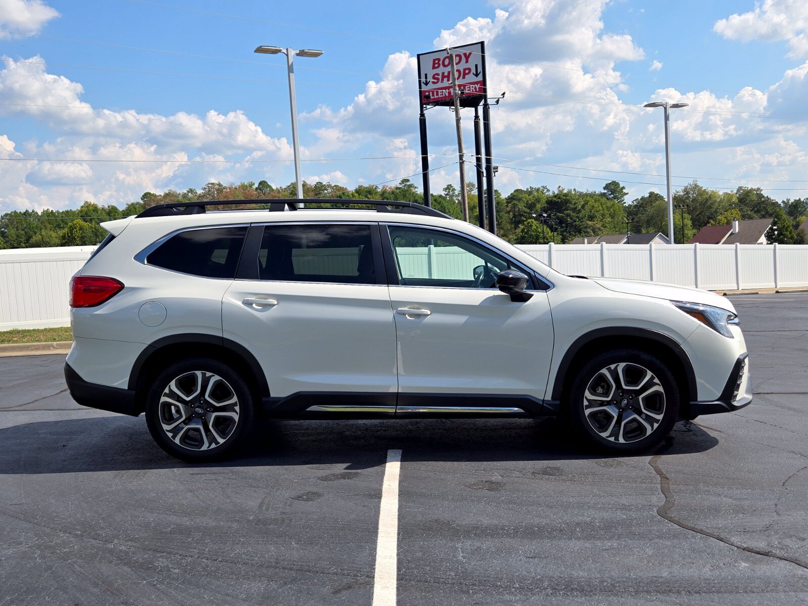 2024 Subaru Ascent Limited - Photo 6