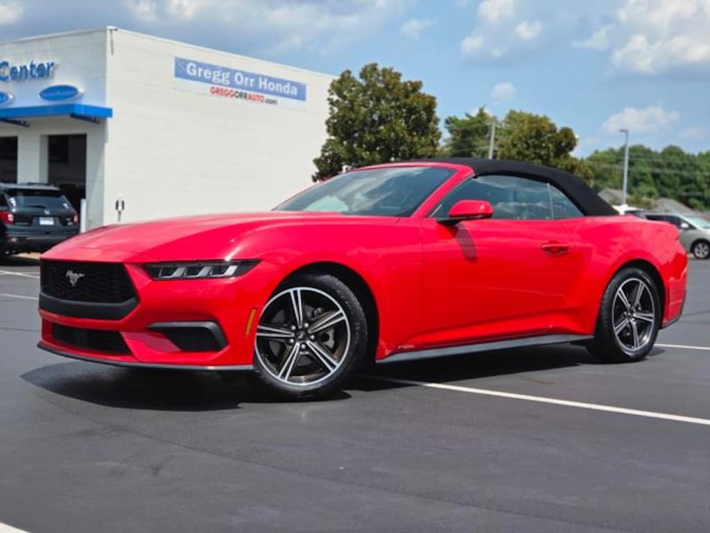 Used 2024 Ford Mustang Convertible