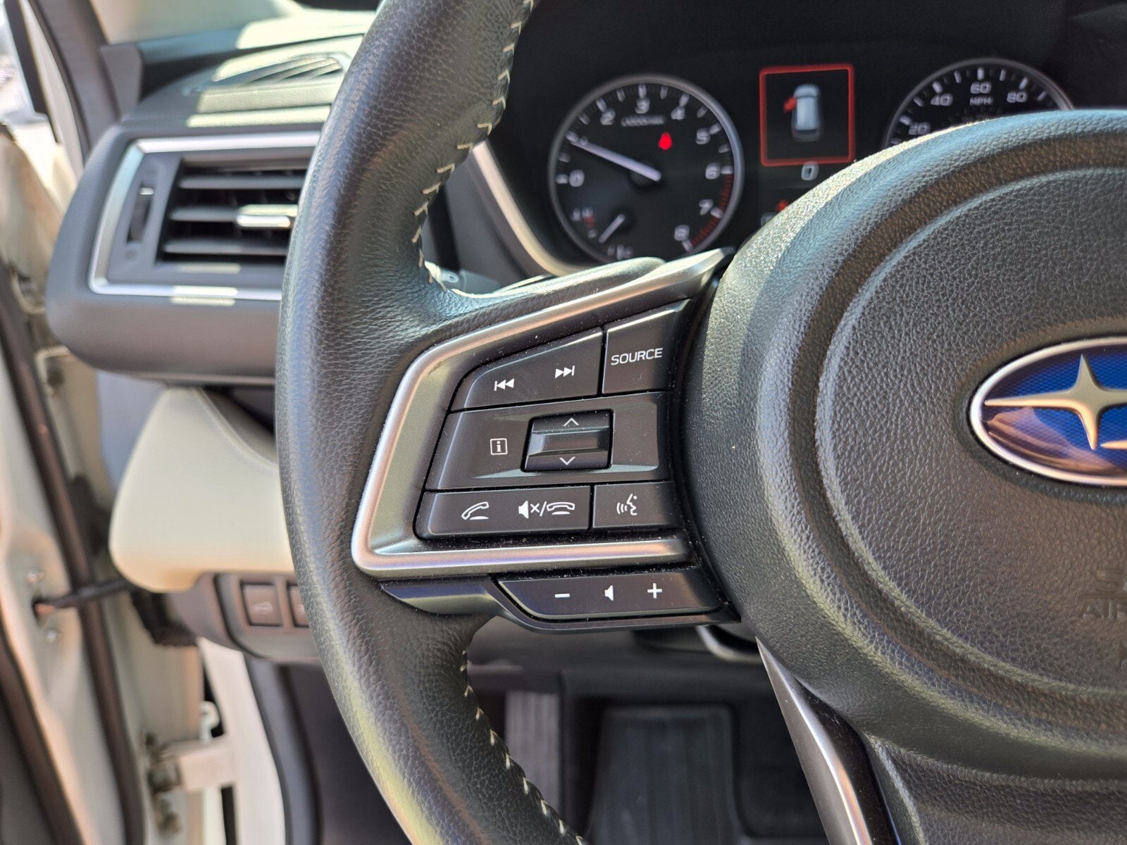 2024 Subaru Ascent Limited - Photo 29