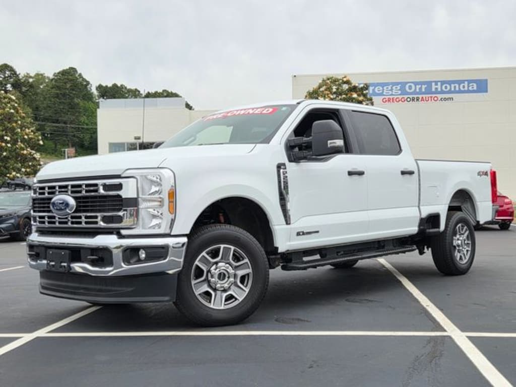 Used 2025 Ford F-250 Truck Crew Cab