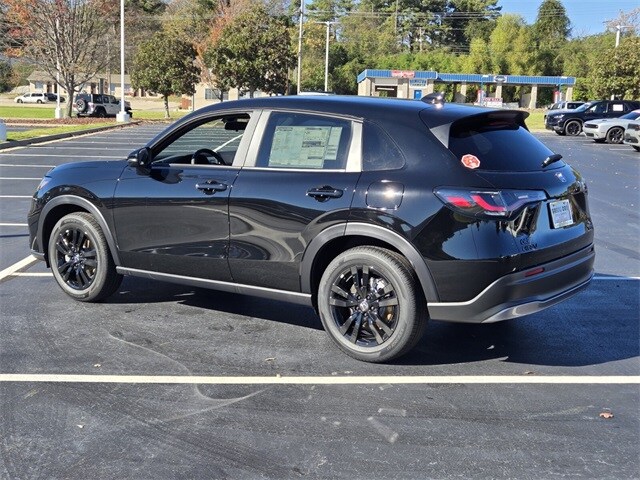 2026 Honda HR-V Sport photo 4