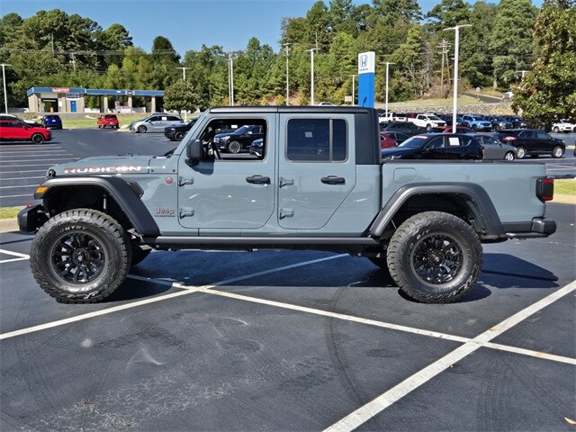 2024 Jeep Gladiator Rubicon photo 3