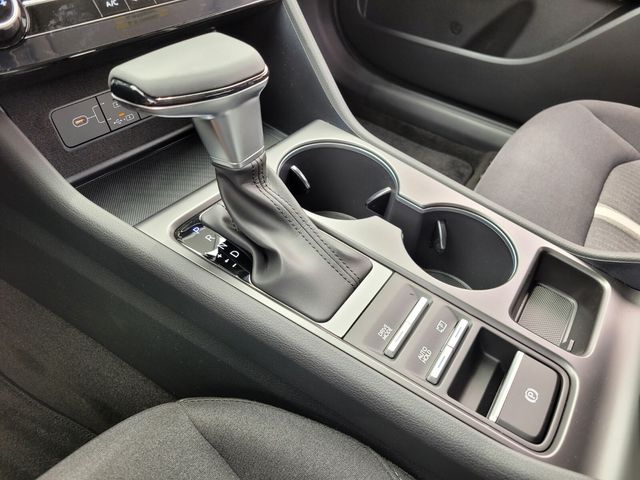 2025 Hyundai Sonata SE - Photo 19