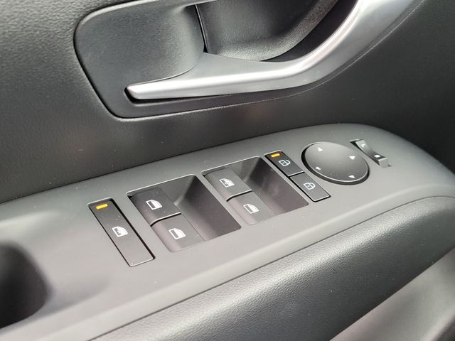 2025 Hyundai Santa Cruz SE - Photo 21