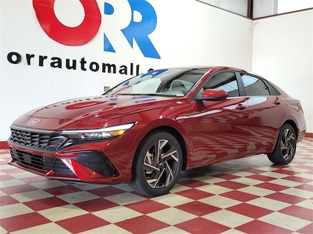 2024 Hyundai Elantra SEL Sedan