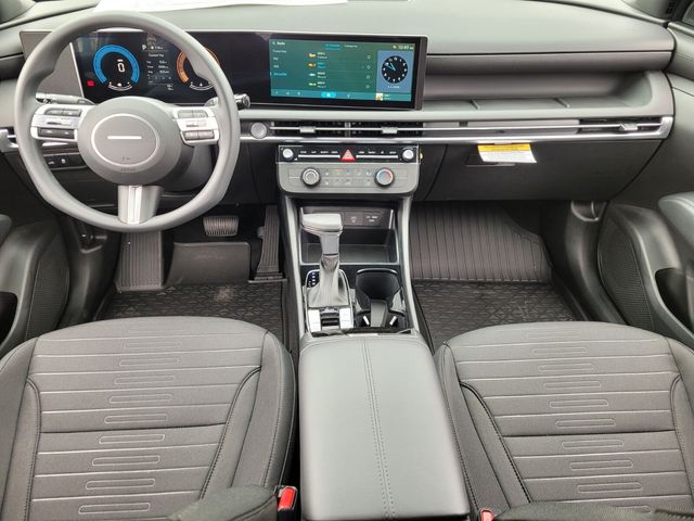 2025 Hyundai Santa Cruz SE - Photo 12
