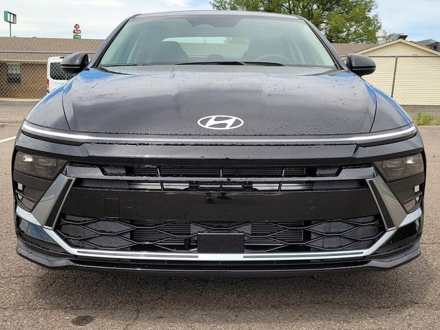 2025 Hyundai Sonata SE - Photo 6