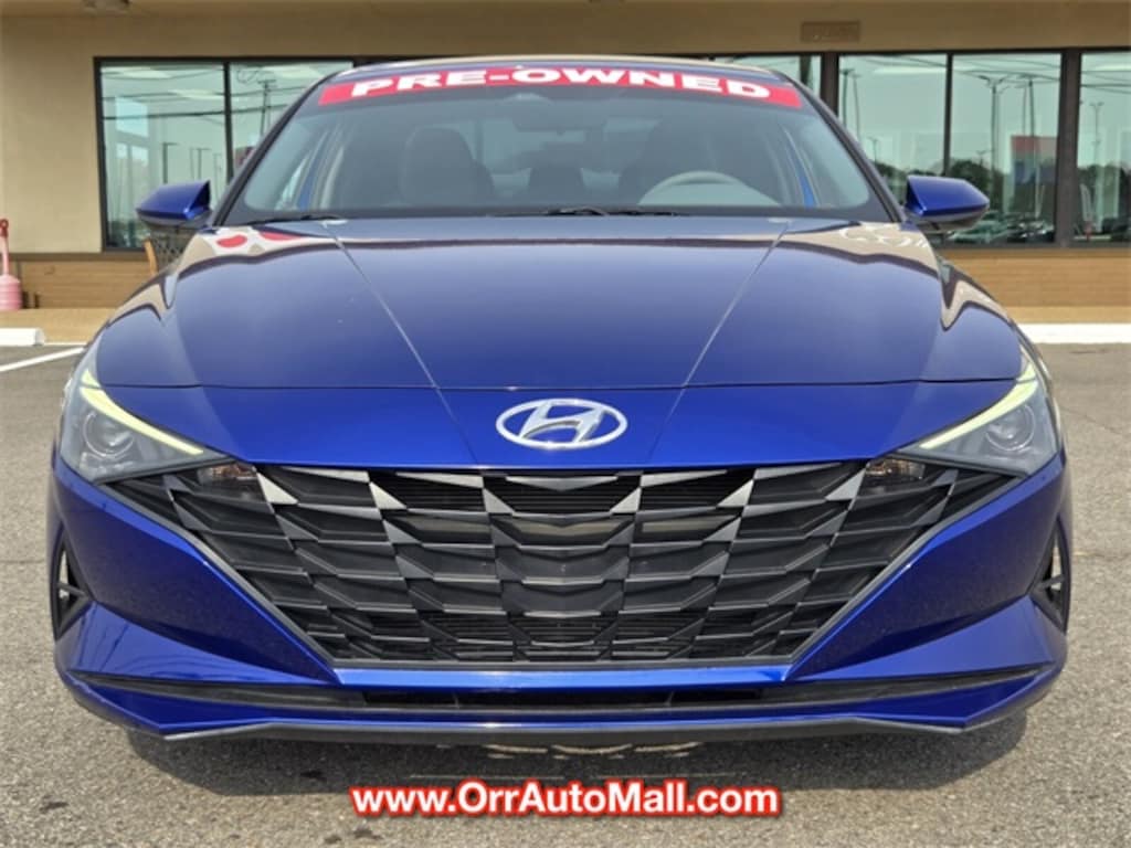 Used 2022 Hyundai Elantra SE Sedan