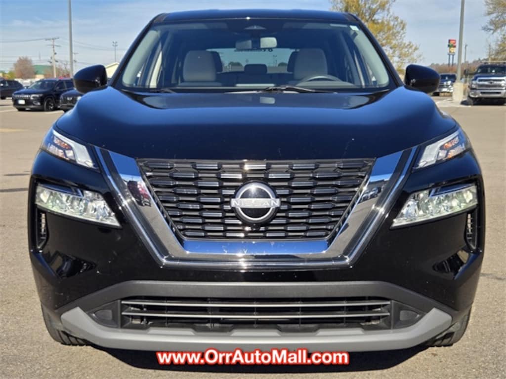 Used 2023 Nissan Rogue SV SUV