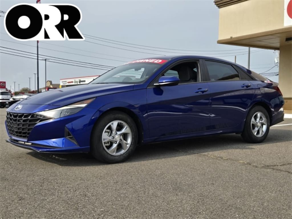 Used 2022 Hyundai Elantra SE Sedan