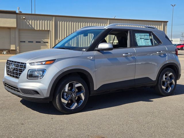 2026 Hyundai Venue SEL w/ 2-Tone Roof IVT's photo