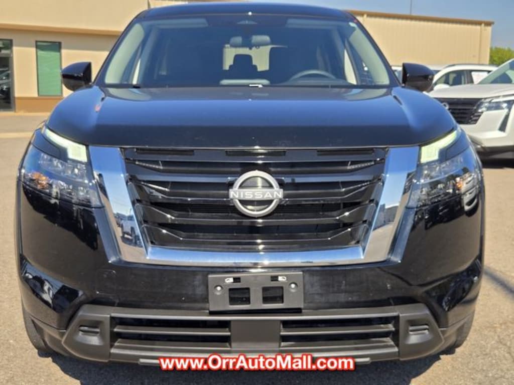 Used 2025 Nissan Pathfinder S SUV