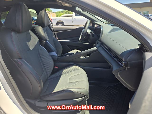 2025 Hyundai Elantra N Line - Photo 19