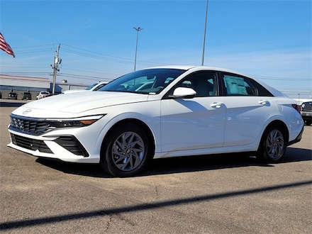 2025 Hyundai Elantra Hybrid Blue Sedan
