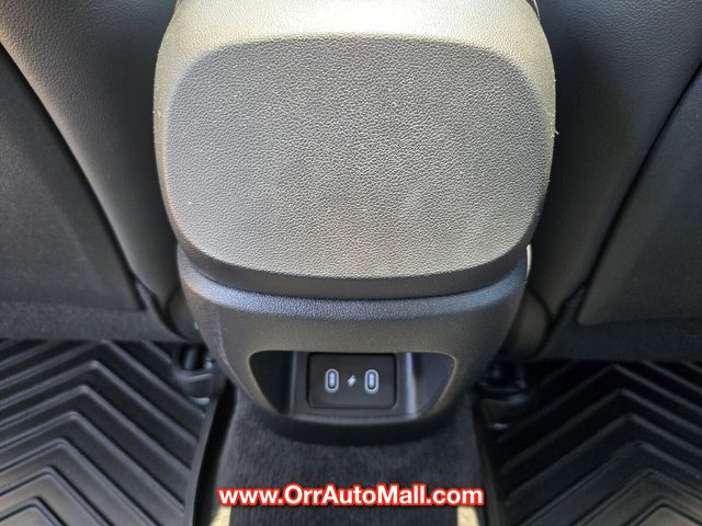 2025 Hyundai Elantra N Line - Photo 12