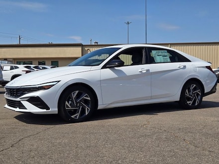 2025 Hyundai Elantra SEL Sport Sedan