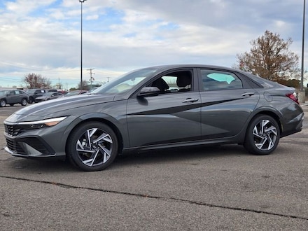 2025 Hyundai Elantra SEL Sport Sedan