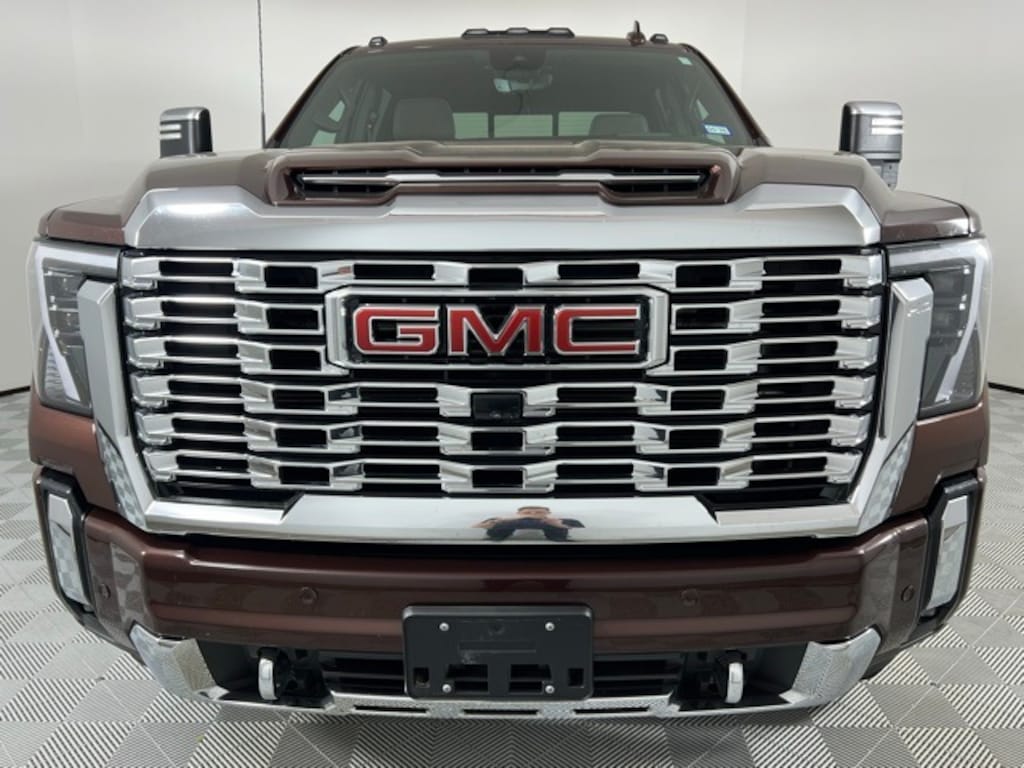 Used 2024 GMC Sierra 2500 HD Denali Truck