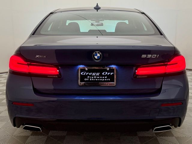 2023 BMW 5 Series 530i - Photo 14