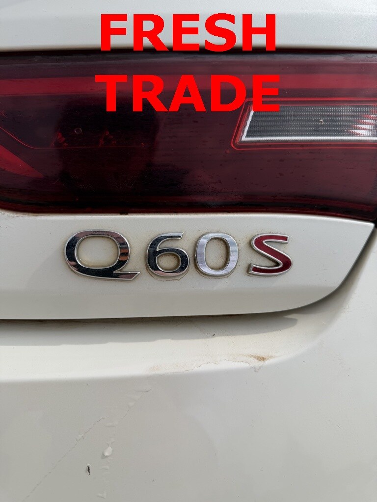 2022 Infiniti Q60 Red Sport 400 photo 3