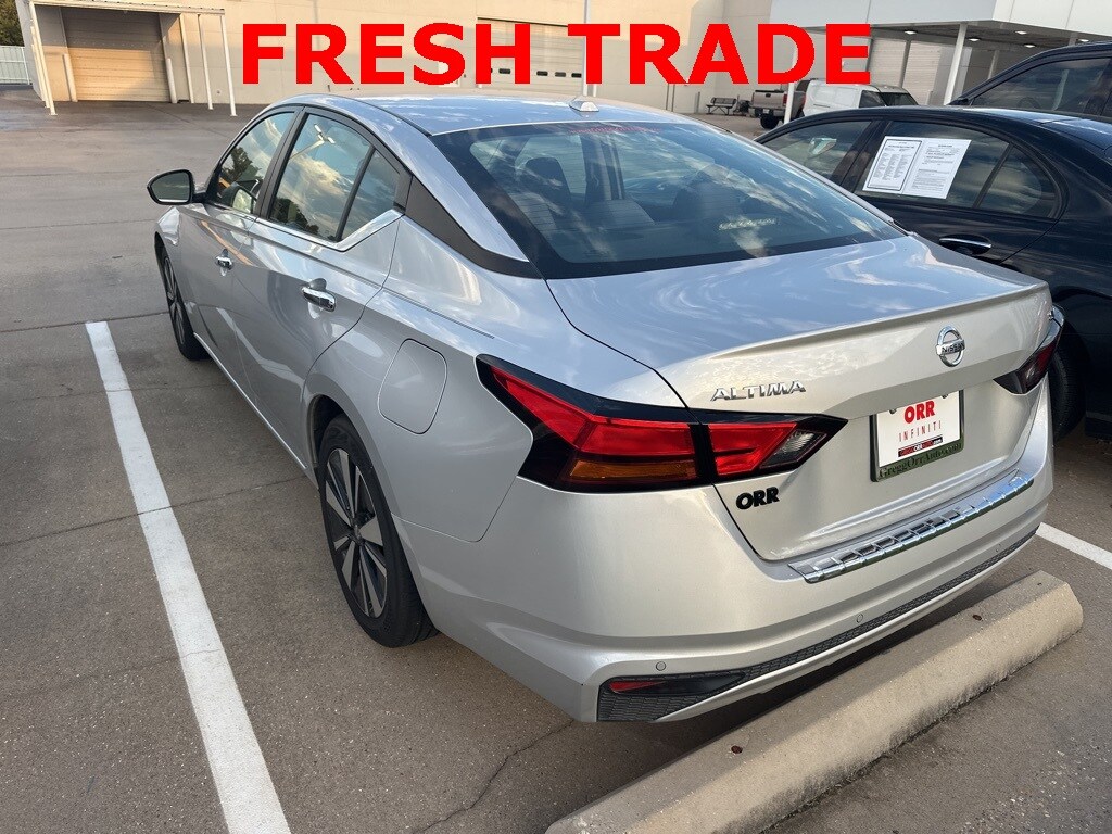 2022 Nissan Altima 2.5 SV photo 4