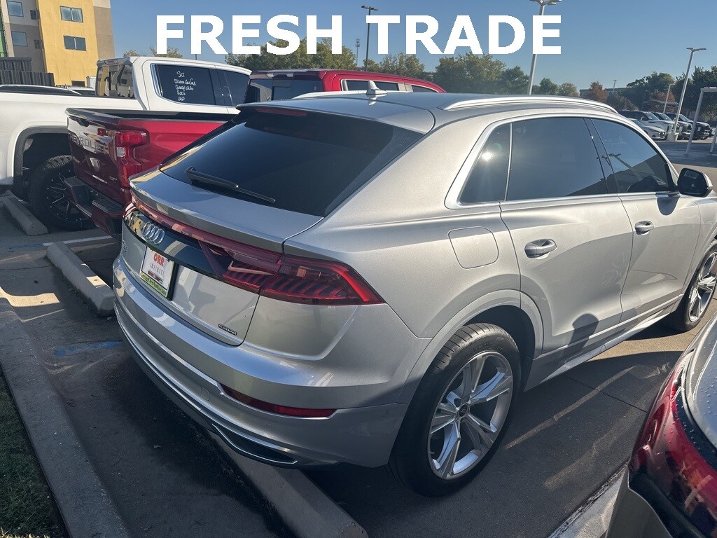 2022 Audi Q8 55 Premium Plus photo 3