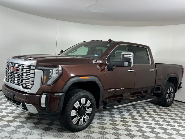 2024 Gmc Sierra 2500 HD Denali photo 3