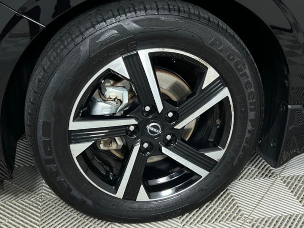 Used 2024 Nissan Sentra SV Sedan