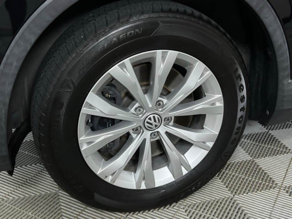 Used 2018 Volkswagen Tiguan 2.0T SE SUV