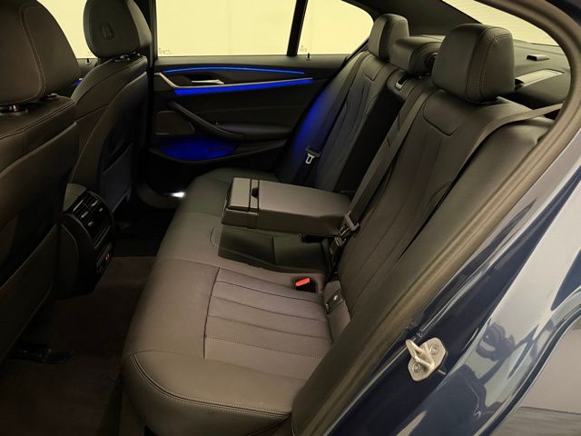 2023 BMW 5 Series 530i - Photo 22
