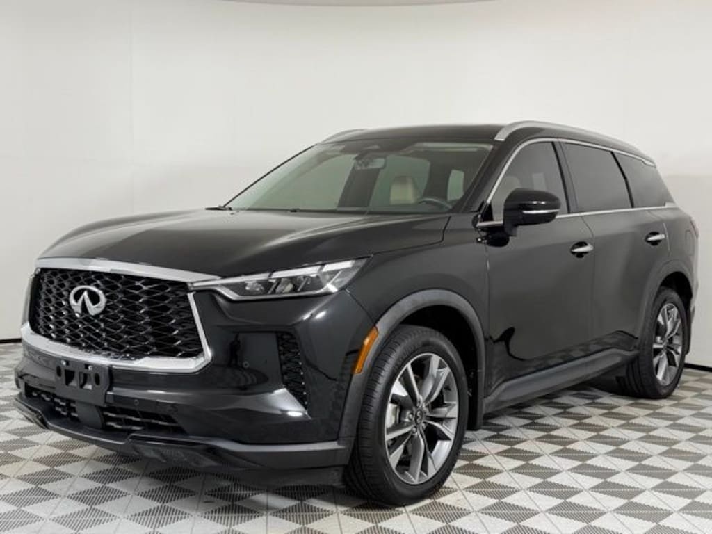 Used 2023 INFINITI QX60 Luxe SUV