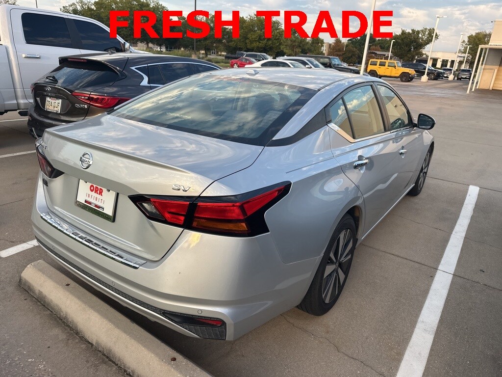 2022 Nissan Altima 2.5 SV photo 3