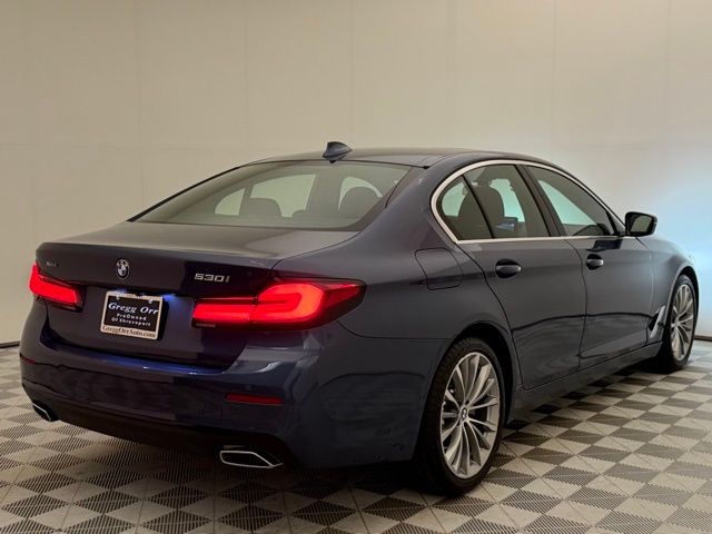 2023 BMW 5 Series 530i - Photo 13