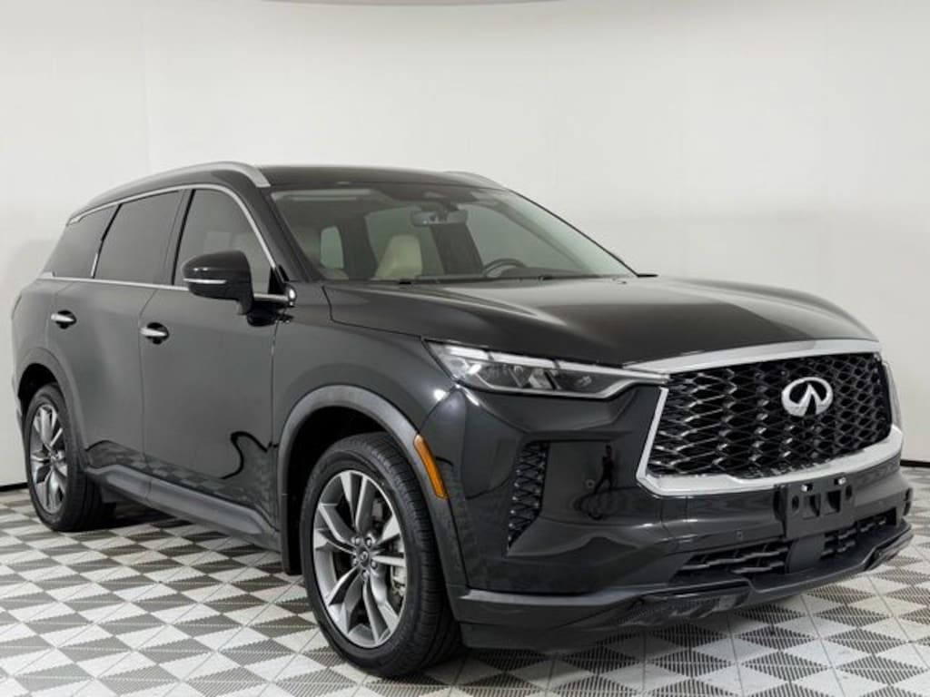 Used 2023 INFINITI QX60 Luxe SUV