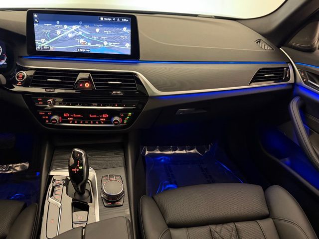 2023 BMW 5 Series 530i - Photo 28
