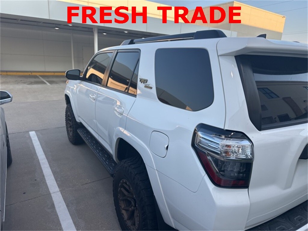 2021 Toyota 4Runner TRD Off-Road Premium photo 4
