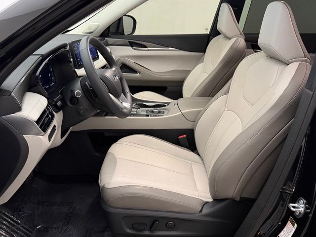 2026 INFINITI QX60 LUXE - Photo 15