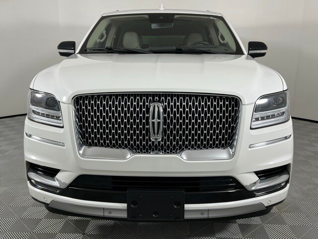 2021 Lincoln Navigator L Reserve photo 2