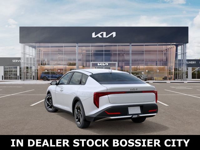 2025 Kia K4 EX - Photo 4