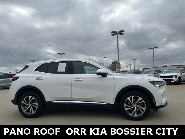 2023 Buick Envision Essence's photo