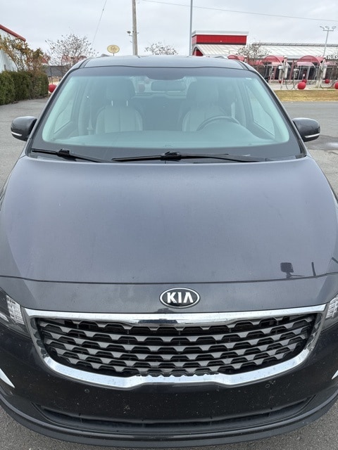 2021 Kia Sedona EX's photo