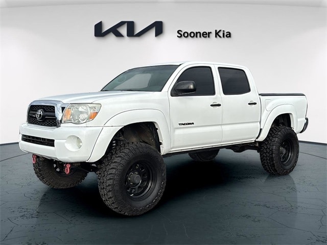 2011 Toyota Tacoma PreRunner's photo