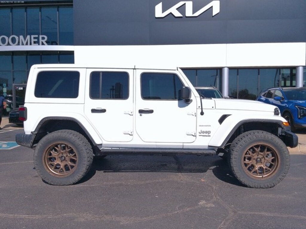 Used 2021 Jeep Wrangler Unlimited Sahara SUV