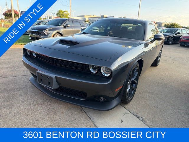 2022 Dodge Challenger GT Auto's photo